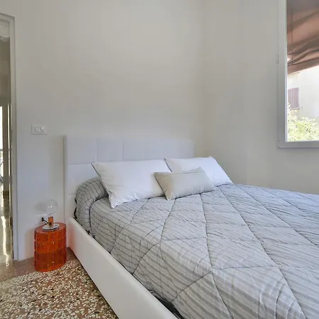 Central Design Bolonia