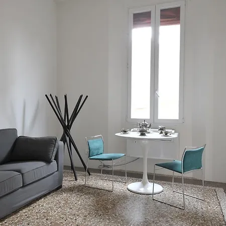 Central Design *